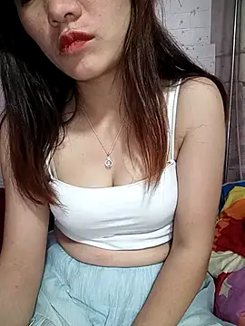 Snapshot of Findongg chatting on 09-12-25, 11:15 Findongg online show from 09-12-25, 11:15