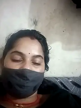 Snapshot of JULEE-740 chatting on 09-09-25, 11:59 JULEE-740 online show from 09-09-25, 11:59