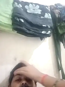 Snapshot of JULEE-740 chatting on 10-08-25, 03:09 JULEE-740 online show from 10-08-25, 03:09