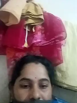 Snapshot of JULEE-740 chatting on 11-10-25, 03:49 JULEE-740 online show from 11-10-25, 03:49