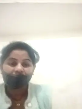 Snapshot of JULEE-740 chatting on 11-17-25, 06:08 JULEE-740 online show from 11-17-25, 06:08