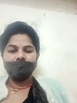 Snapshot of JULEE-740 chatting on 12-04-25, 12:09 JULEE-740 online show from 12-04-25, 12:09