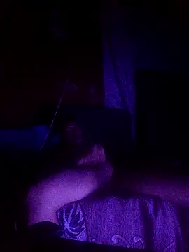 Snapshot of diegothc chatting on 10-24-25, 05:48 diegothc online show from 10-24-25, 05:48