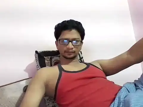 Jeyg6900 online show from 11-23-25, 07:35