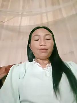 lucybaby00 online show from 05-12-26, 10:51