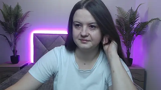 Snapshot of MavkaCute chatting on 09-11-25, 05:57 MavkaCute online show from 09-11-25, 05:57