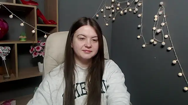 MavkaCute online show from 02-10-26, 07:18