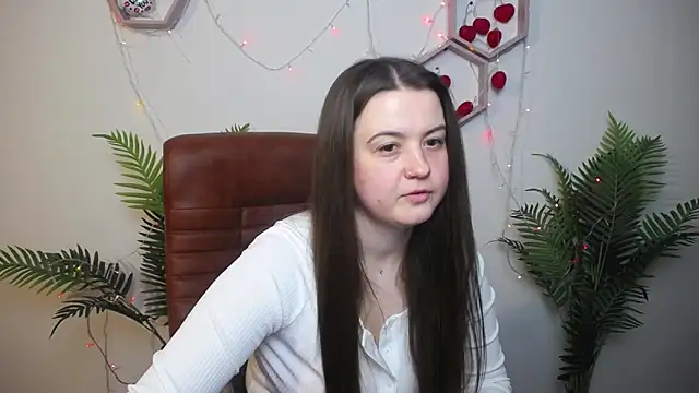 MavkaCute online show from 04-17-26, 06:22