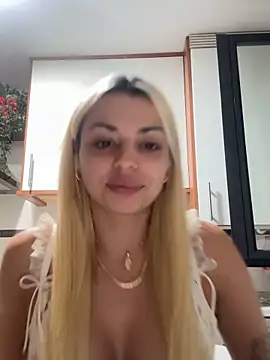 NoeliaGarcia17 online show from 09-30-25, 10:15