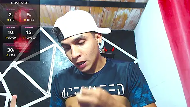 Angel latinboy online show from 09-24-25, 09:18