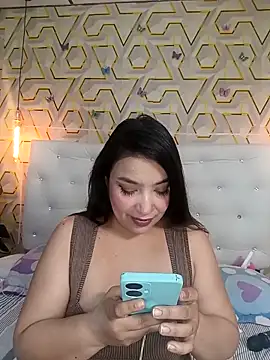 Anahibella online show from 03-26-26, 02:22