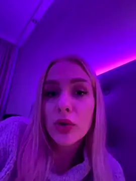 Snapshot of DaryaDoll chatting on 11-28-25, 06:10 DaryaDoll online show from 11-28-25, 06:10