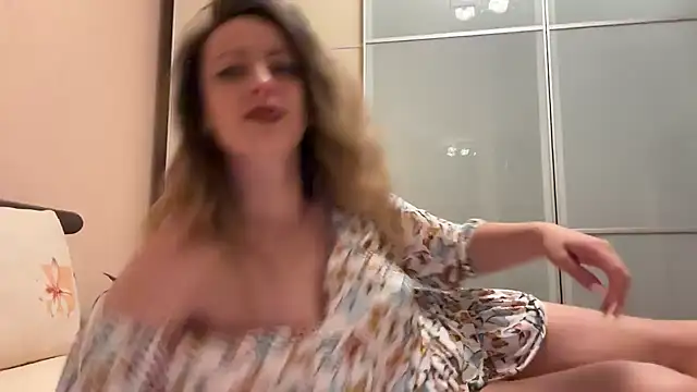 Snapshot of Ange1Alexis chatting on 09-14-25, 07:35 Ange1Alexis online show from 09-14-25, 07:35