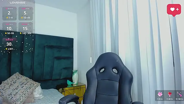 SaraWagner  online show from 09-14-25, 12:10