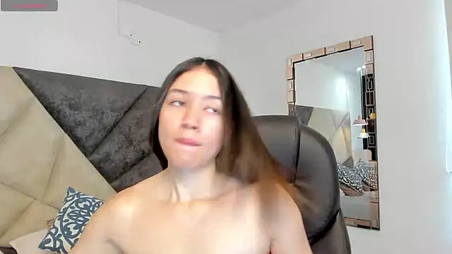 SaraWagner  online show from 09-23-25, 06:22