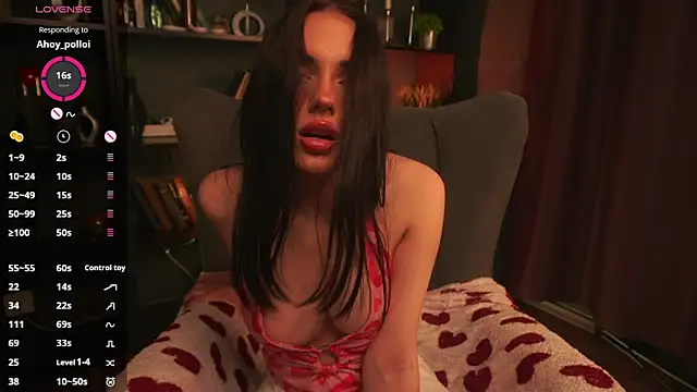 Snapshot of Kamila_Bell chatting on 09-12-25, 07:03 Kamila Bell online show from 09-12-25, 07:03