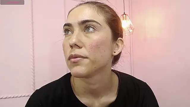 Snapshot of danna7cute chatting on 10-07-25, 09:45 danna7cute online show from 10-07-25, 09:45