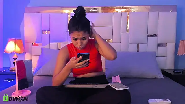 JadeeKhan online show from 09-25-25, 09:40