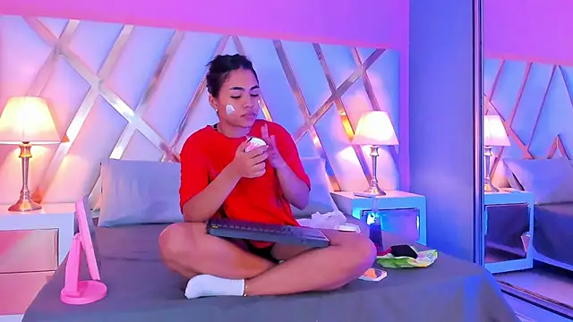 JadeeKhan online show from 10-08-25, 07:55