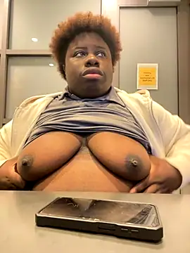 Snapshot of Breezylws chatting on 09-09-25, 05:51 Breezylws online show from 09-09-25, 05:51