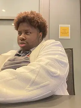 Snapshot of Breezylws chatting on 10-20-25, 06:25 Breezylws online show from 10-20-25, 06:25