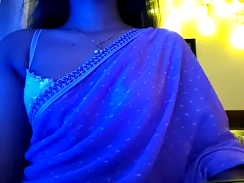 Maria--Strella online show from 10-29-25, 06:09