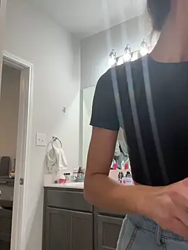 bbgurlnickii online show from 09-24-25, 03:37