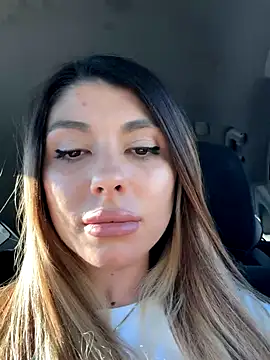 bbgurlnickii online show from 11-10-25, 10:09