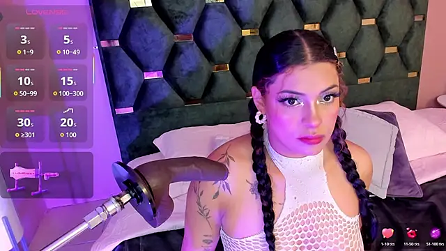 Micki   online show from 10-24-25, 11:39