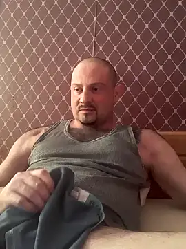 Snapshot of _NEREZA_ chatting on 09-12-25, 03:01 NEREZA online show from 09-12-25, 03:01