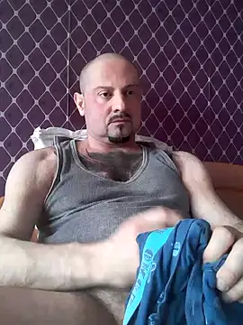 Snapshot of _NEREZA_ chatting on 09-28-25, 01:27 NEREZA online show from 09-28-25, 01:27