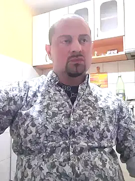 Snapshot of _NEREZA_ chatting on 10-06-25, 02:47 NEREZA online show from 10-06-25, 02:47