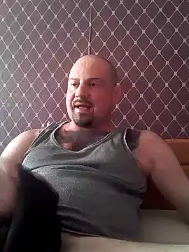 Snapshot of _NEREZA_ chatting on 10-09-25, 02:59 NEREZA online show from 10-09-25, 02:59