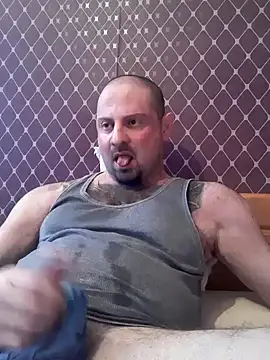 Snapshot of _NEREZA_ chatting on 10-16-25, 03:24 NEREZA online show from 10-16-25, 03:24