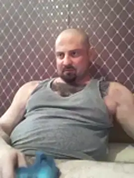 Snapshot of _NEREZA_ chatting on 10-31-25, 03:57 NEREZA online show from 10-31-25, 03:57