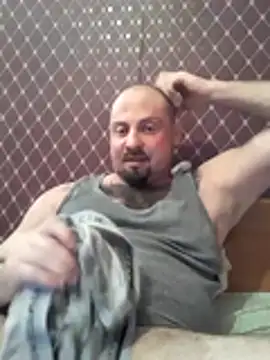 Snapshot of _NEREZA_ chatting on 11-29-25, 04:32 NEREZA online show from 11-29-25, 04:32