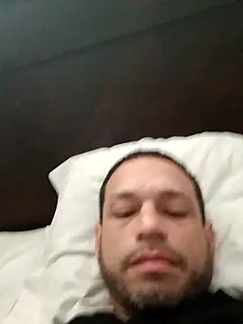 Snapshot of Andrez5041 chatting on 10-31-25, 10:22 Andrez5041 online show from 10-31-25, 10:22