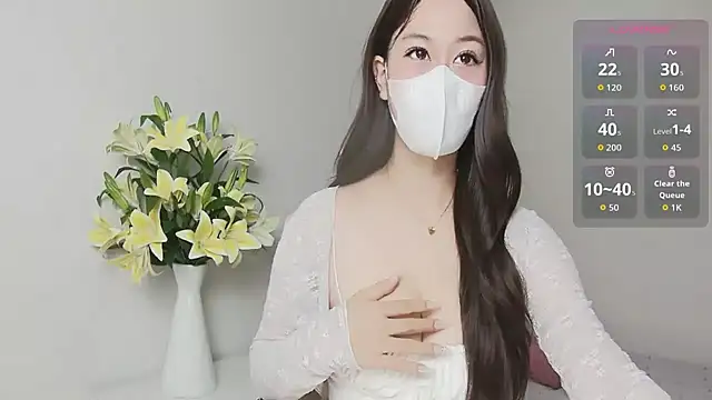 Snapshot of -Fortuna- chatting on 10-24-25, 02:08 -Fortuna- online show from 10-24-25, 02:08