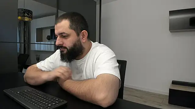 DravenPeak online show from 10-14-25, 01:45