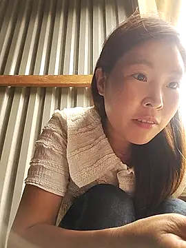 vivi cute online show from 10-06-25, 03:15