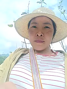 vivi cute online show from 10-11-25, 04:22