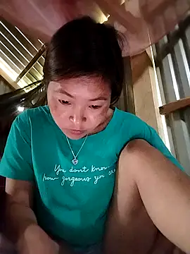 vivi cute online show from 10-15-25, 10:26