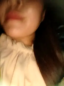 vivi cute online show from 10-16-25, 11:44