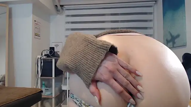 BROsister online show from 03-09-26, 10:19