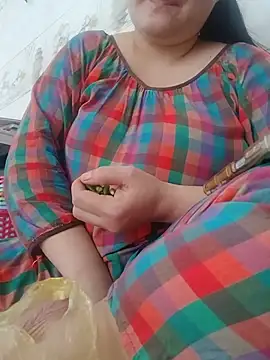  Babyrose  online show from 05-17-26, 04:21