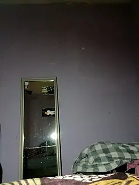 Snapshot of Liaprettygirl chatting on 09-21-25, 01:18 Liaprettygirl online show from 09-21-25, 01:18