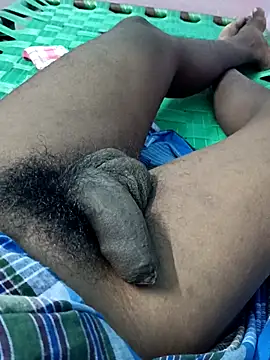 Snapshot of dolphiinn chatting on 10-19-25, 03:01 dolphiinn online show from 10-19-25, 03:01