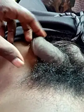 Snapshot of dolphiinn chatting on 11-05-25, 06:02 dolphiinn online show from 11-05-25, 06:02