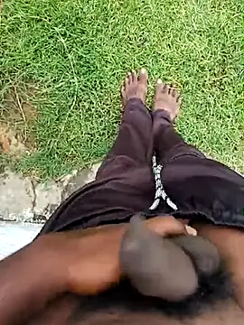 Snapshot of dolphiinn chatting on 11-09-25, 02:32 dolphiinn online show from 11-09-25, 02:32