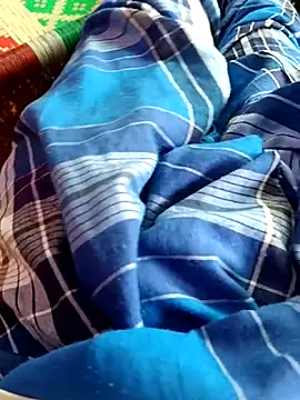 Snapshot of dolphiinn chatting on 11-14-25, 05:50 dolphiinn online show from 11-14-25, 05:50